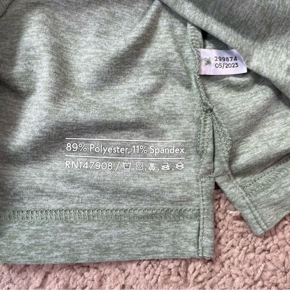 Outdoor Voices 2023 CloudKnit Recover Shortsleeve Button Front Top Size Medium - Picture 10 of 16